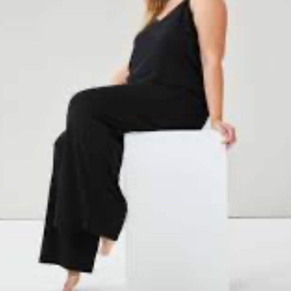 Joe Fresh Wide Leg Adjustable Tank Straps Black Stretchy Lightweight Romper XL